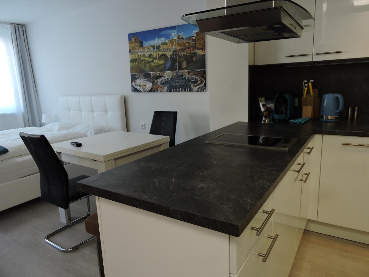 203 Rom, Studio Apartment, 38M2 1-4 Pers Klagenfurt am Woerthersee Dış mekan fotoğraf